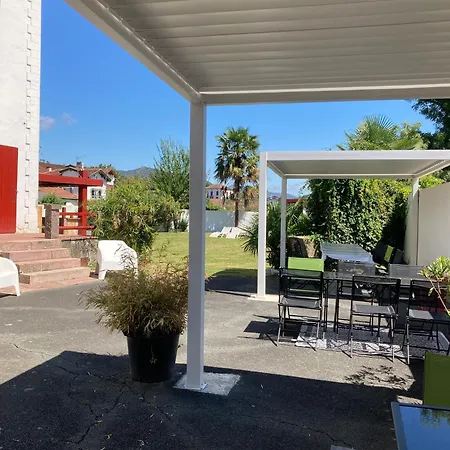 Maison Graciateguy Guest house